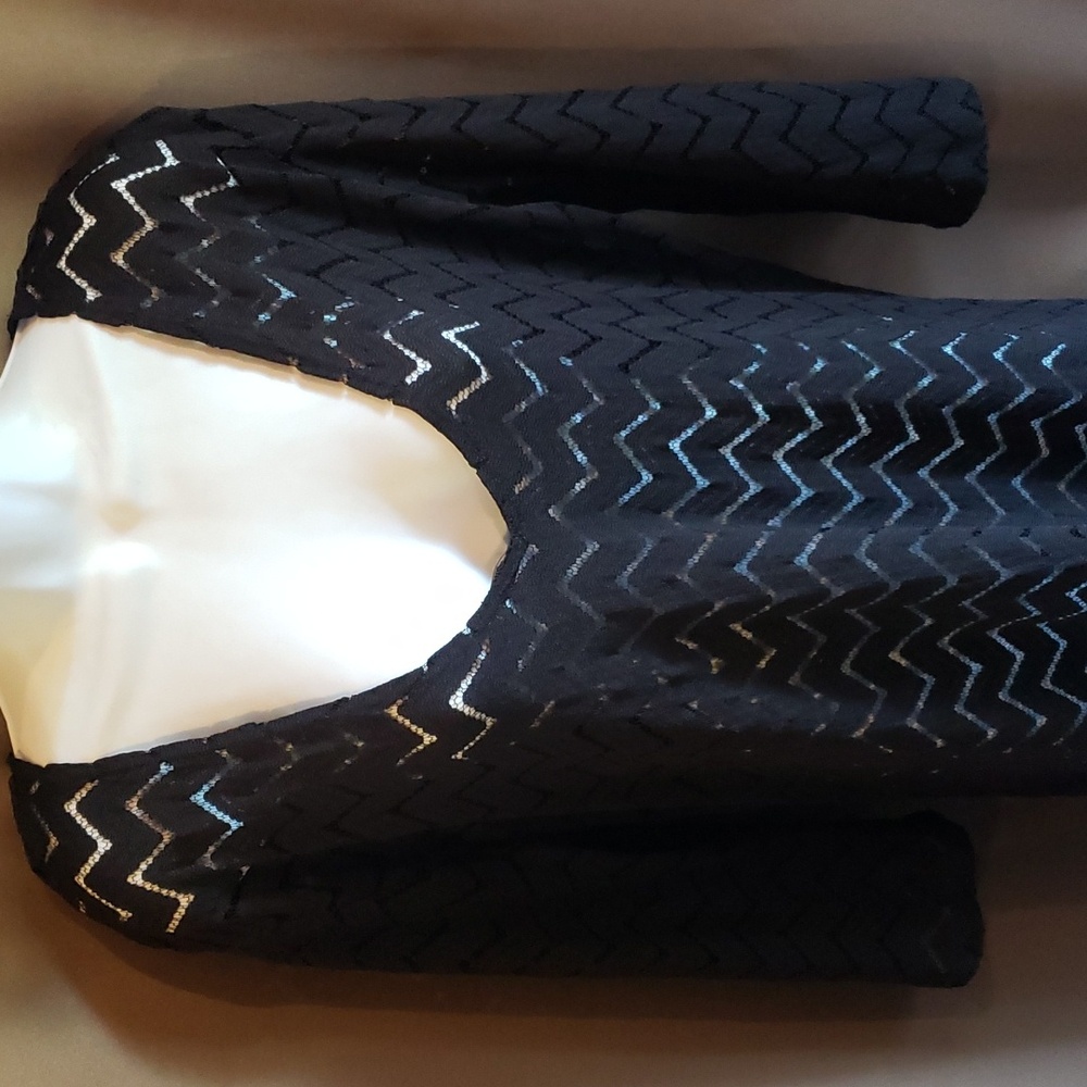 Black V-Neck Swimsuit Cover-up Size XL